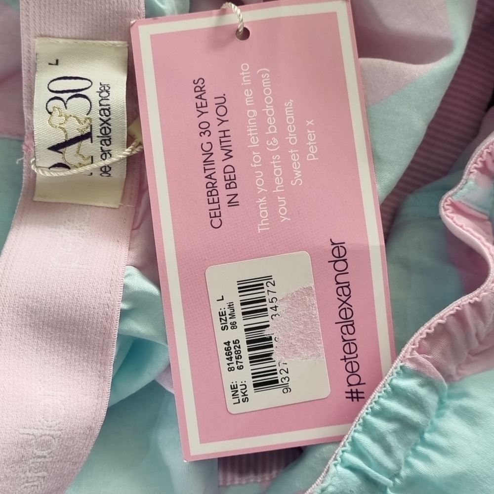 Peter Alexander pale blue shorts, pale pink polka,pockets, elastic waist, size L - Picture 6 of 7